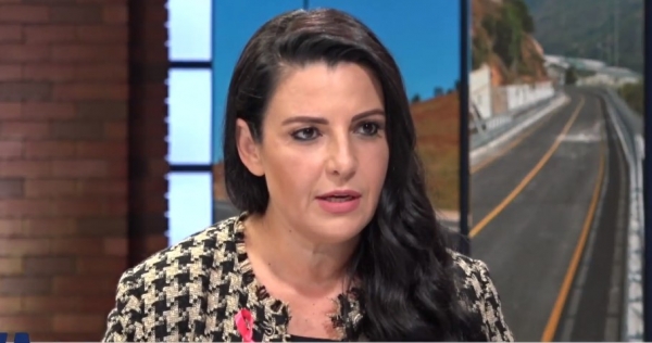 Belinda Balluku: Rruga Milot-Fier do jetë koncesion i pastër, kostoja e lartë për shkak të rrugëve alternative Belinda Balluku: Rruga Milot-Fier do jetë koncesion i pastër, kostoja e lartë për shkak të rrugëve alternative