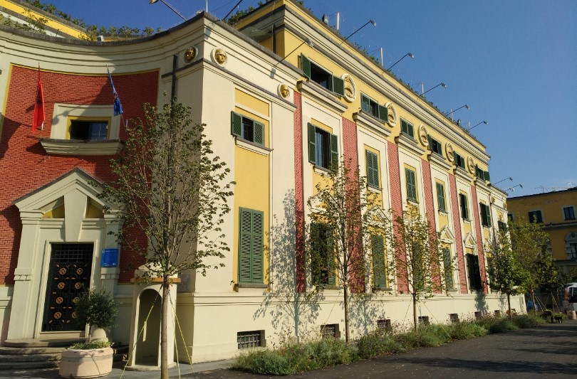 Bien të ardhurat, bashkitë zhyten në borxhe