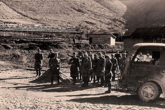 LETRAT/ Fillesat e një lufte civile: Ja ç’shkruante Mit’hat Frashëri e Enver Hoxha me Spiro Moisiun në tetor ‘43 LETRAT/ Fillesat e një lufte civile: Ja ç’shkruante Mit’hat Frashëri e Enver Hoxha me Spiro Moisiun në tetor ‘43