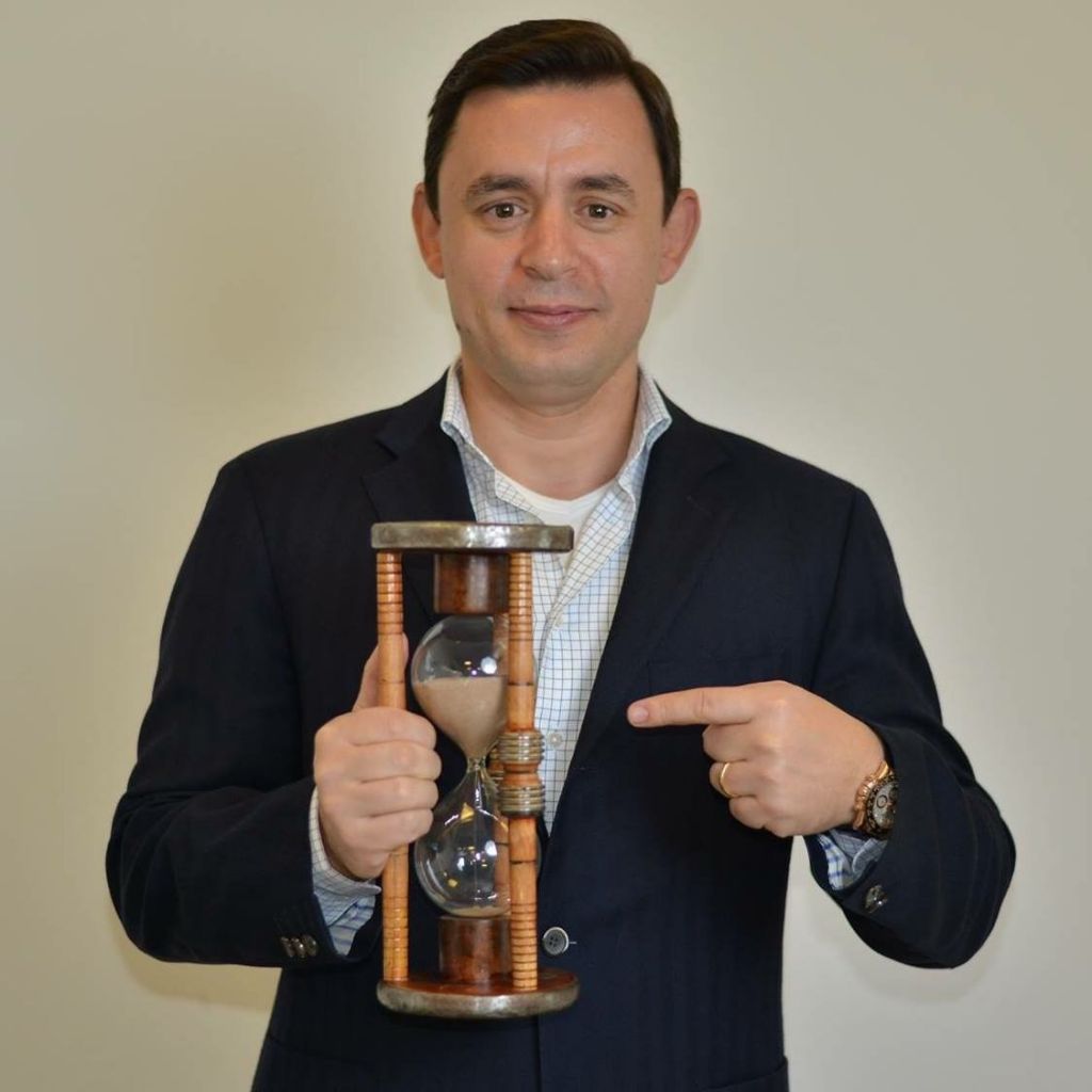 Kunati i Lulzim Bashës pas plehrave të Tiranës, ja si menaxhohej Sharra në kohën e PD-së Kunati i Lulzim Bashës pas plehrave të Tiranës, ja si menaxhohej Sharra në kohën e PD-së