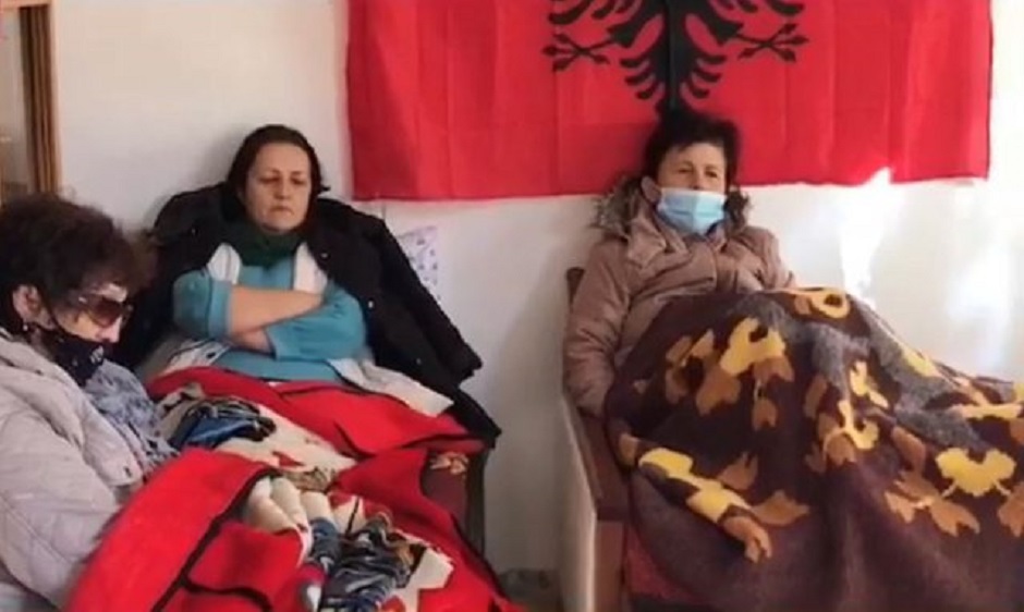 Merr funda greva e naftëtarëve, ja zgjidhja për pagat e puntorëve të rafinerisë Merr funda greva e naftëtarëve, ja zgjidhja për pagat e puntorëve të rafinerisë