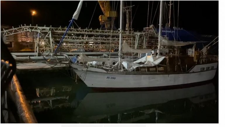 Gjendet një jaht i braktisur në det në afërsi të Shëngjinit, ka flamur slloven
