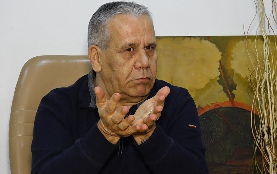 Sa herë ka reaguar Palestina për m.asakrat në Kosovë?! Kim Mehmeti revoltohet: Turp t’ju vijë o shqiptarë, që nuk reagoni për v.rasjet e Izraelit në Palestinë Sa herë ka reaguar Palestina për m.asakrat në Kosovë?! Kim Mehmeti revoltohet: Turp t’ju vijë o shqiptarë, që nuk reagoni për v.rasjet e Izraelit në Palestinë