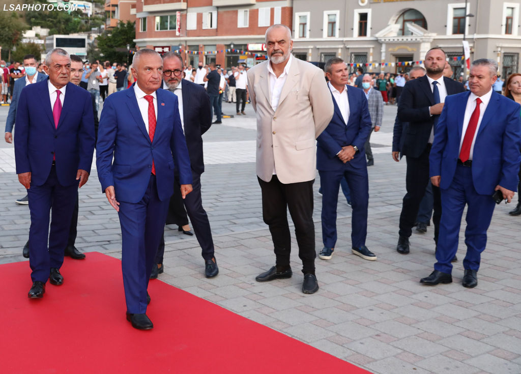 Meta: Rama të jap dorëheqjen, Zoti e ruajtë nga ajo që do e gjej nga unë Meta: Rama të jap dorëheqjen, Zoti e ruajtë nga ajo që do e gjej nga unë