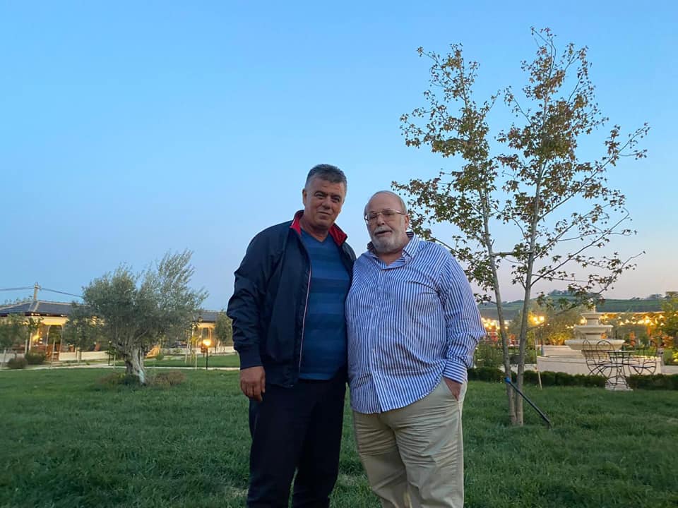 Lefter Koka takohet me Fatos Nanon dhe jep sinjale për bashkimin me PS: E majta shqiptare është kjo që është sot, falë Fatosit Lefter Koka takohet me Fatos Nanon dhe jep sinjale për bashkimin me PS: E majta shqiptare është kjo që është sot, falë Fatosit