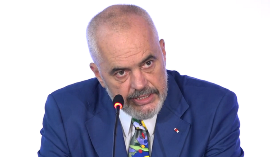 A do ketë ndryshime në kabinetin qeveritar para zgjedhjeve? Ja si i përgjigjet Rama pyetjes së gazetarëve A do ketë ndryshime në kabinetin qeveritar para zgjedhjeve? Ja si i përgjigjet Rama pyetjes së gazetarëve