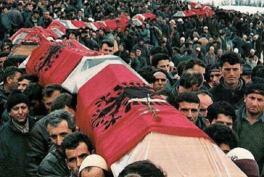 Dëshmia t.ronditëse e ish-ushtarit serb: V.iktimat u çuan në furra për t’u d.jegur Dëshmia t.ronditëse e ish-ushtarit serb: V.iktimat u çuan në furra për t’u d.jegur