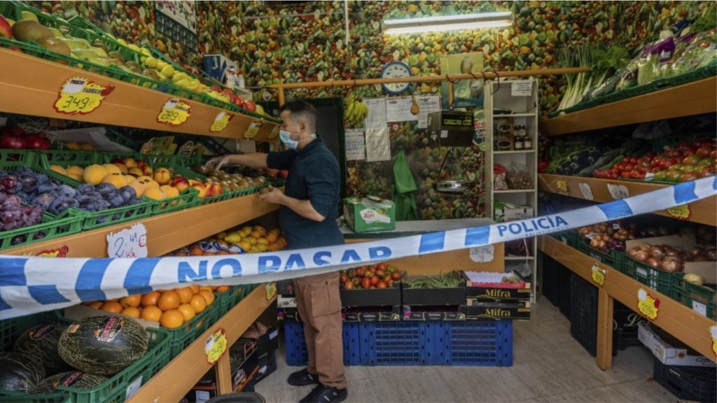 Spanja shpall gjendjen e emergjencës në Madrid, kufizohen lëvizjet Spanja shpall gjendjen e emergjencës në Madrid, kufizohen lëvizjet