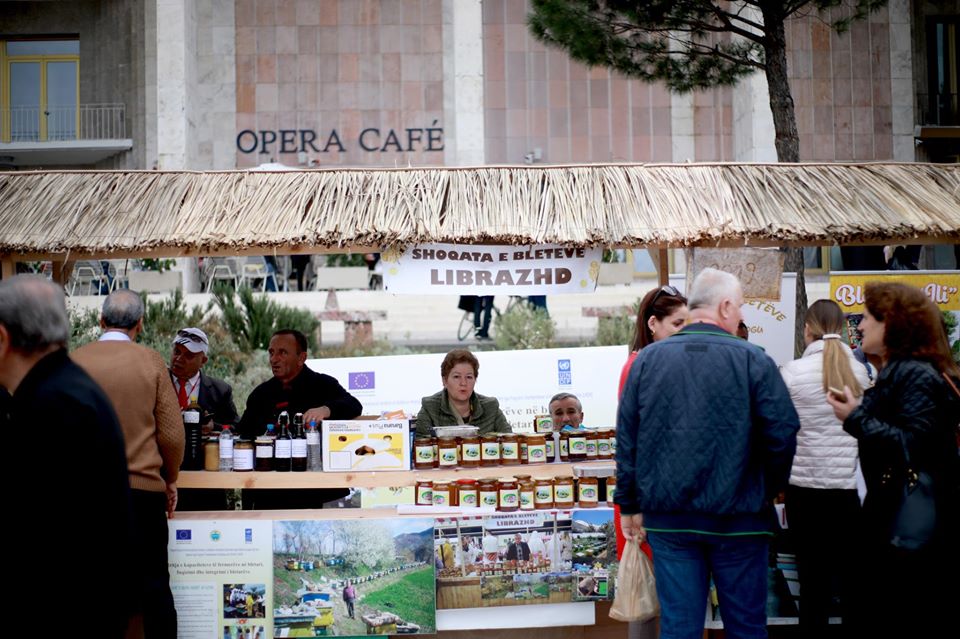 Gjermani pritet të mbyll tregjet me shtimin e rasteve të infektimit, kurse Veliaj hap tezga në shesh Gjermani pritet të mbyll tregjet me shtimin e rasteve të infektimit, kurse Veliaj hap tezga në shesh