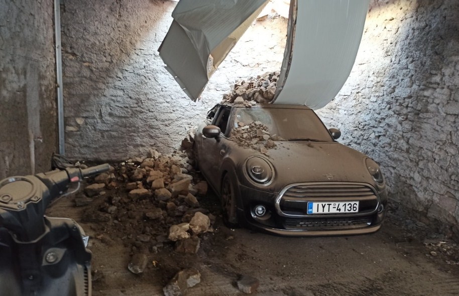 Uji ka dalë në tokë dhe ndërtesat janë rrënuar, çfarë ka mbetur në ishullin grek Samos pas tërmetit dhe cunamit (Foto+Video) Uji ka dalë në tokë dhe ndërtesat janë rrënuar, çfarë ka mbetur në ishullin grek Samos pas tërmetit dhe cunamit (Foto+Video)