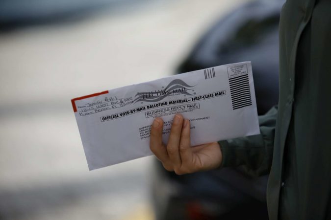 Zgjedhjet amerikane 2020: Vendimtare për fituesin “Mail voting”! 80 milion fletë votimi nga votuesit… me postë Zgjedhjet amerikane 2020: Vendimtare për fituesin “Mail voting”! 80 milion fletë votimi nga votuesit… me postë