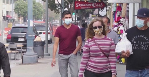 Shtetrrethim në Kaliforni, shifra rekord të infektimeve dhe vdekjeve në SHBA nga Covid-19 Shtetrrethim në Kaliforni, shifra rekord të infektimeve dhe vdekjeve në SHBA nga Covid-19