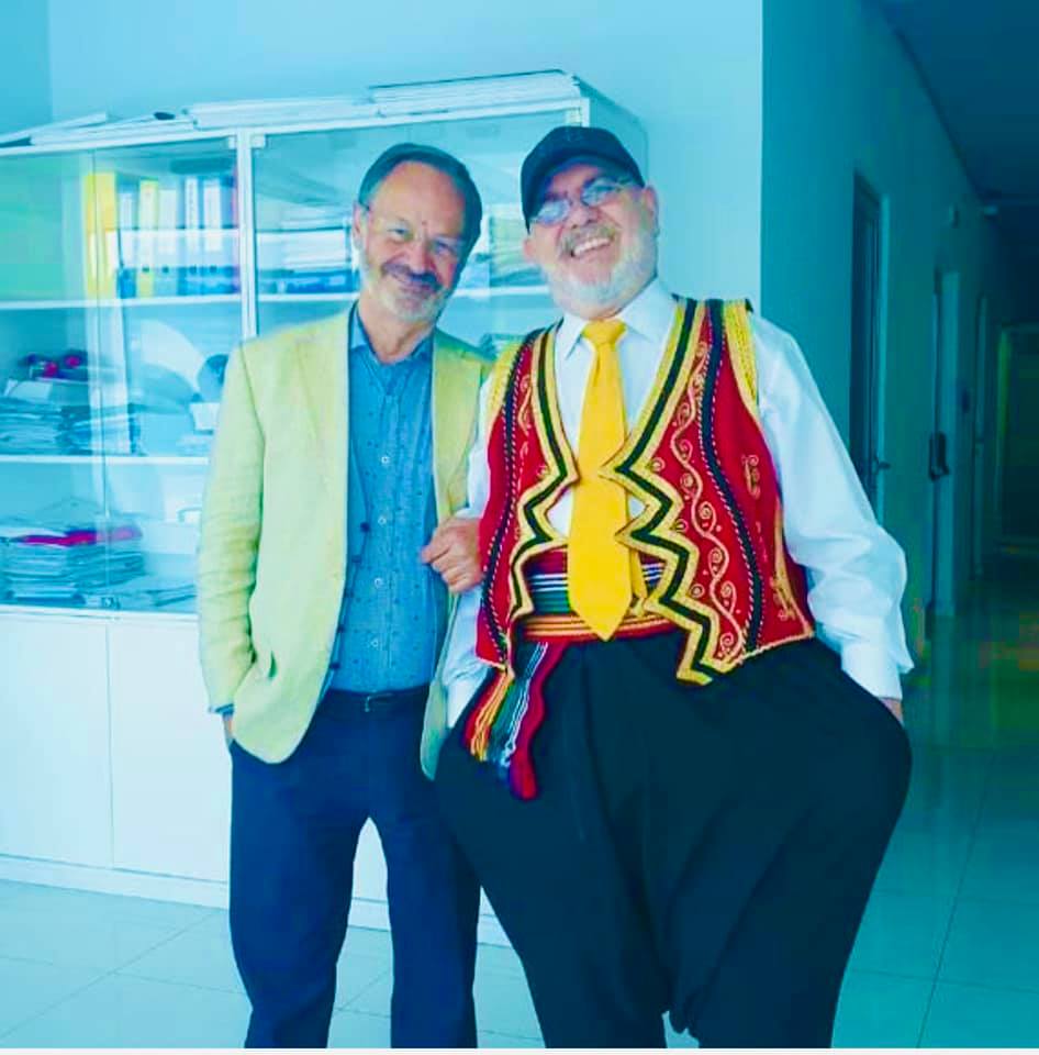 Batutat e fundit të Koço Devoles: Nga momenti kur mori vesh që kishte 2 vite jetë, tek ironia me Bujar Nishanin dhe humori me poturet e Ramës