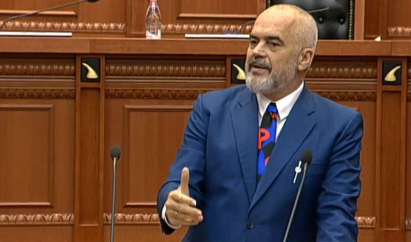 “Voto Lulin të marrësh Metën e Kryemadhin, Saliun e ka në bark si luani që udhëheq lepurin”! Rama iu drejtohet me thirrjen e fortë shqiptarëve: S’kemi pse fshihemi prapa gishtit!