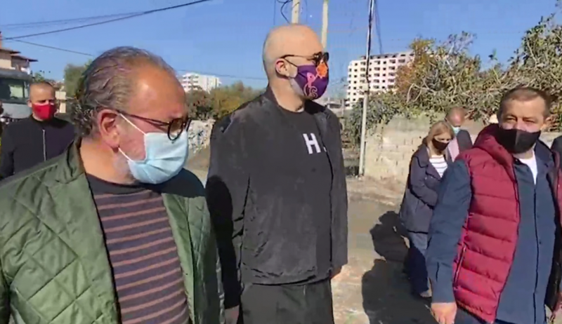 Rama u përgjigjet kritikëve lab: Nuk keni gojë të ankoheni apo nuk prisni, keni dëgjuar ndonjë emër Durim nga Vlora?! Vetëm këtu i vihet emri ‘Tërmet’ fëmijës! Rama u përgjigjet kritikëve lab: Nuk keni gojë të ankoheni apo nuk prisni, keni dëgjuar ndonjë emër Durim nga Vlora?! Vetëm këtu i vihet emri ‘Tërmet’ fëmijës!