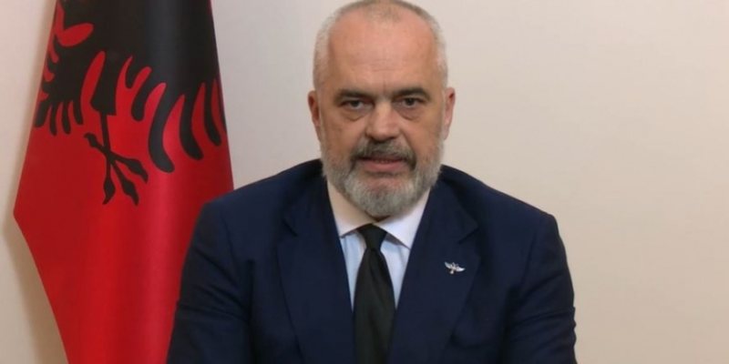 “Shëmbëlltyrë e përpjekjes sonë transformuese”, Rama e nis ditën me lajmin e mirë për qytetarët vlonjatë “Shëmbëlltyrë e përpjekjes sonë transformuese”, Rama e nis ditën me lajmin e mirë për qytetarët vlonjatë