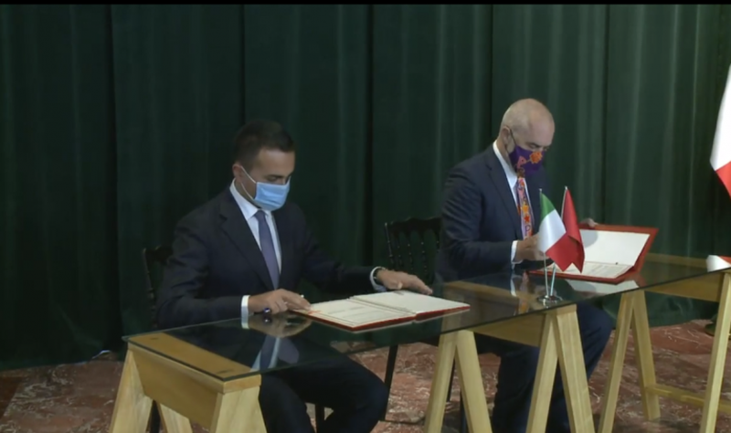 “Nuk jam i zoti që të flas shqip si kryeministri”, ministri italian Luigi Di Maio dhe Rama shkëmbejnë batuta: Një shqipe perfekte me dialekt napolitan!