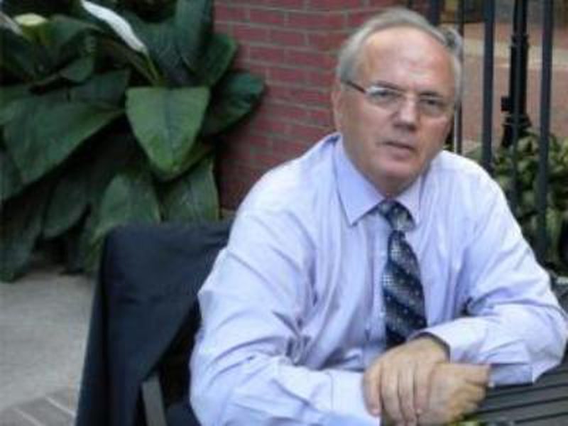 “Lamtumirë o i shtrenjti im”, Pëllumb Kulla mesazh pas vdekjes së Koço Devoles: Po qaj si asnjëherë tjetër, të mori kjo kosë e mallkuar e këtyre kohërave