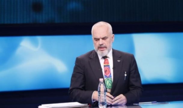 Rama jep alarmin: Do përballemi me një dimër të vështirë, vala e dytë është më e egër Rama jep alarmin: Do përballemi me një dimër të vështirë, vala e dytë është më e egër