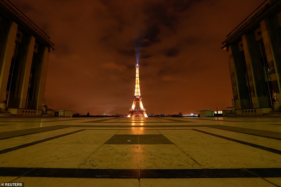 Izolohet gjysma e Europës, paralajmërohen më shumë viktima se në valën e parë Izolohet gjysma e Europës, paralajmërohen më shumë viktima se në valën e parë