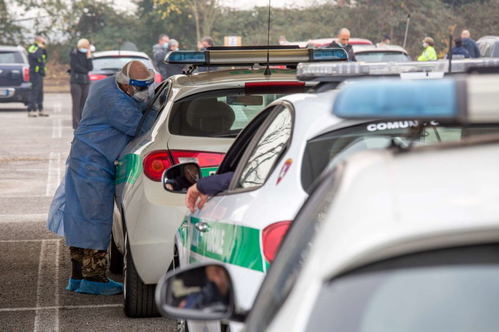 Koronavirusi në Itali, rëndohet edhe më shumë situata: Mbi 40 mijë të prekur në një ditë Koronavirusi në Itali, rëndohet edhe më shumë situata: Mbi 40 mijë të prekur në një ditë
