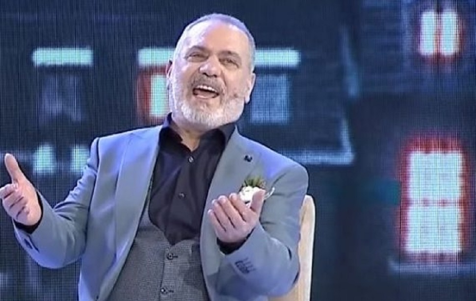 Rrëfimi i rrallë i Koço Devoles: Je në vete, s’guxonte njeri t’i thoshte regjisorit se “s’mund të këndoj njeriu në frigorifer”