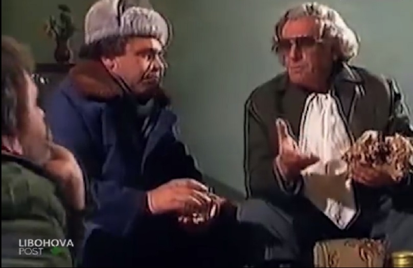 Si u kërcënua me jetë Koço Devole pse u tall me Enver Hoxhën: Sa ishe i gjallë, të hëngrën m**in Si u kërcënua me jetë Koço Devole pse u tall me Enver Hoxhën: Sa ishe i gjallë, të hëngrën m**in