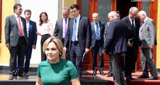 PD-LSI me listë të përbashkët më 25 prill? Agron Duka: S’bëhet mor burrë, kanë ndarje! Basha ma ka thënë në një komunikim që pata me të PD-LSI me listë të përbashkët më 25 prill? Agron Duka: S’bëhet mor burrë, kanë ndarje! Basha ma ka thënë në një komunikim që pata me të