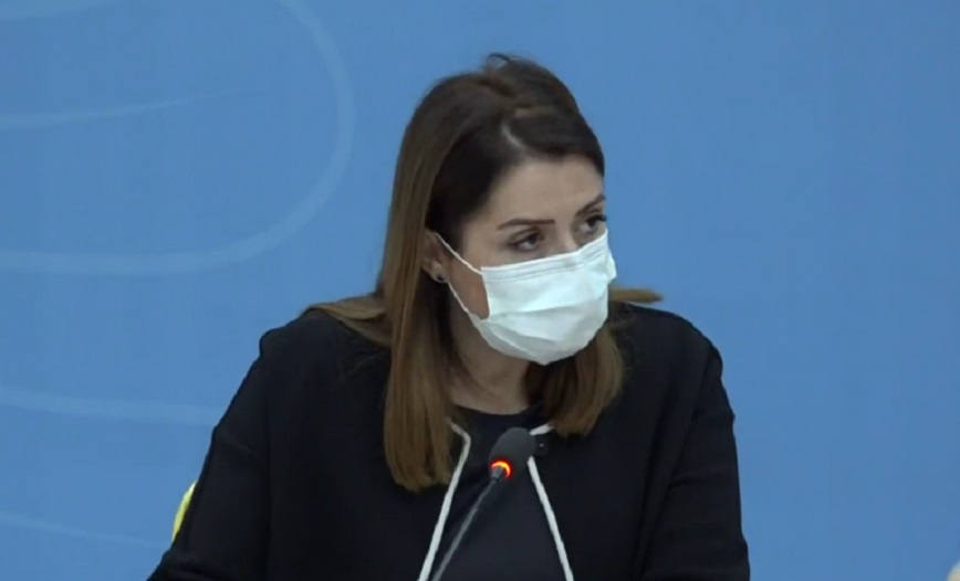 Manastirliu sqaron një herë e mirë pse virusi del pas orës 10 të mbrëmjes