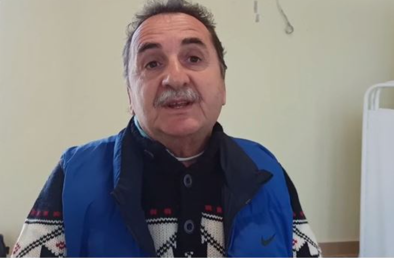 Flet mjeku që trajtoi i pari 60-vjeçarin që u hodh nga kati i dytë: Ishte i vetmuar, pa familje pa fëmijë Flet mjeku që trajtoi i pari 60-vjeçarin që u hodh nga kati i dytë: Ishte i vetmuar, pa familje pa fëmijë