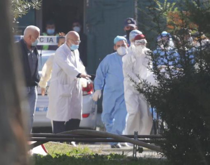 Skënder Brataj flet për skandalet e korrupsionit tek “Shefqet Ndroqi”: Mos të habitemi! Ka edhe mjekë që përfitojnë…