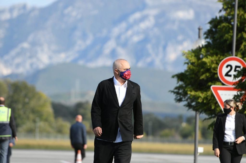 Si u zëvendësuan plumbat e Berishës me Rilindjen e Ramës në Tropojë e në Veri Si u zëvendësuan plumbat e Berishës me Rilindjen e Ramës në Tropojë e në Veri