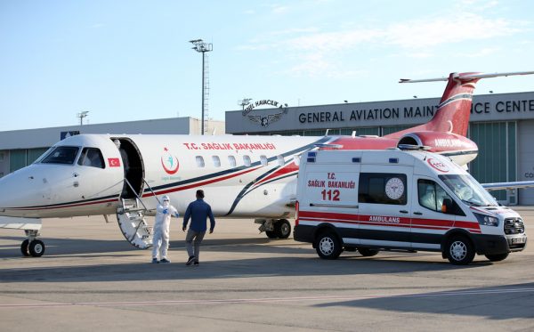 Lajm i keq për shqiptarët: Turqia nuk do pranoj më çartera spitalorë nga vendet e tjera