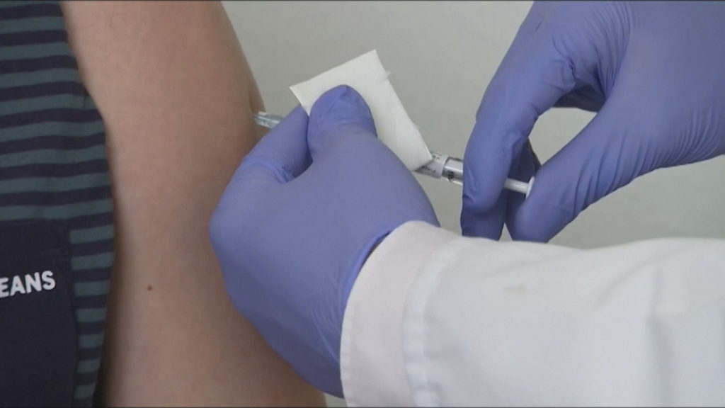 Mjeku i njohur: Kush e ka kaluar Covid, nuk ka nevojë për vaksinë