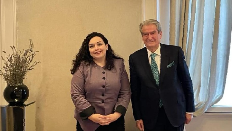 Të thuash se Shqipëria s’ka bërë gjë për ne siç tha Vjosa jonë, do duhet të jesh fare i handakosur, ose i qurosur se i paditur po se po Të thuash se Shqipëria s’ka bërë gjë për ne siç tha Vjosa jonë, do duhet të jesh fare i handakosur, ose i qurosur se i paditur po se po