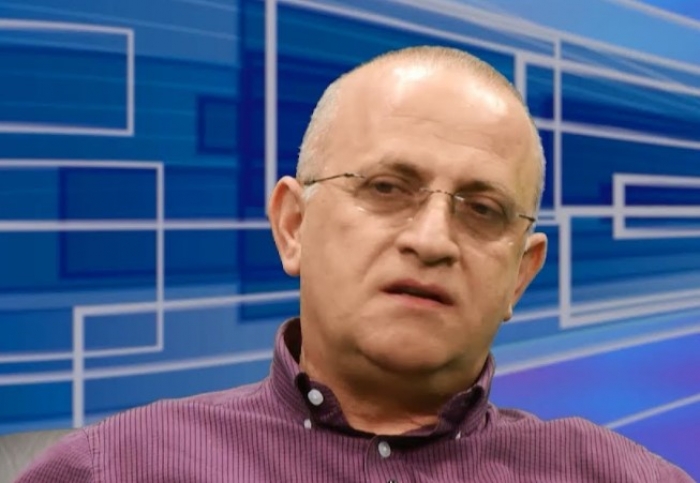 E trishtë: Ndërron jetë nga Covid mjeku Drini Dobi, për të cilin u sensibilizua gjithë rrjeti E trishtë: Ndërron jetë nga Covid mjeku Drini Dobi, për të cilin u sensibilizua gjithë rrjeti