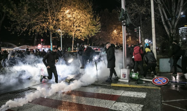 “Protesta e Stresit”, gjykata jep vendimin alternative për 35 të arrestuarit “Protesta e Stresit”, gjykata jep vendimin alternative për 35 të arrestuarit