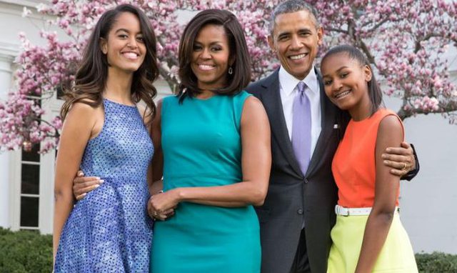 Rrëfimi epik i Barack Obamës: Mora të dashurin e vajzës në shtëpi, nuk doja t’më pëlqente! Ju tregoj sa u rrit fatura ime e ushqimit Rrëfimi epik i Barack Obamës: Mora të dashurin e vajzës në shtëpi, nuk doja t’më pëlqente! Ju tregoj sa u rrit fatura ime e ushqimit