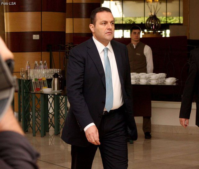 Nuk u procedua për shkollimin e fëmijëve, SPAK ankimon vendimin që çoi ish-Kryeprokurorin Llalla në gjyq, ja detajet Nuk u procedua për shkollimin e fëmijëve, SPAK ankimon vendimin që çoi ish-Kryeprokurorin Llalla në gjyq, ja detajet