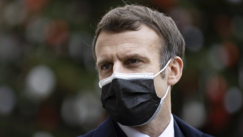 “Simptoma të vërteta të koronavirusit”, mediat e huaja zbulojnë gjendjen shëndetësore të Macron: Po përballet me…