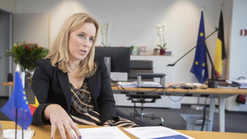 E PAPRITUR! Publikohen aksidentalisht çmimet e vaksinave të porositura nga Bashkimi Evropian, ja sa kushtojnë E PAPRITUR! Publikohen aksidentalisht çmimet e vaksinave të porositura nga Bashkimi Evropian, ja sa kushtojnë