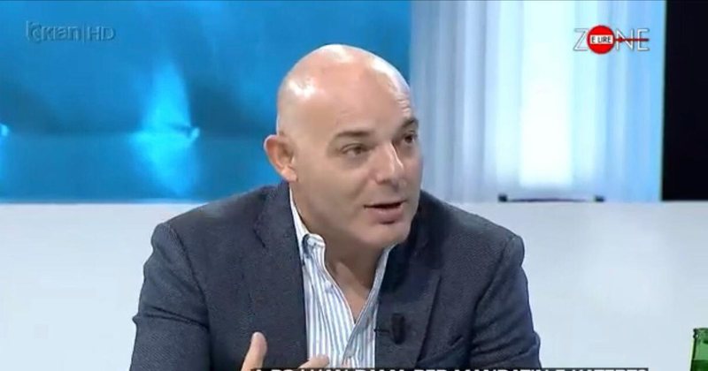 Blendi Fevziu tregon se çfarë mund ta fundosë Bashën dhe Kryemadhin në zgjedhjet e 25 prillit Blendi Fevziu tregon se çfarë mund ta fundosë Bashën dhe Kryemadhin në zgjedhjet e 25 prillit