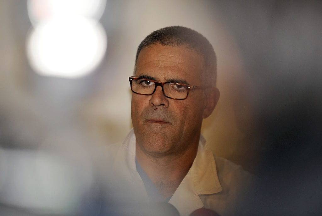 Historia e pabesueshme e shqiptarit të infektuar që ngriti në këmbë Italinë: Të vjen ta kthesh me “shkelma” në Shqipëri