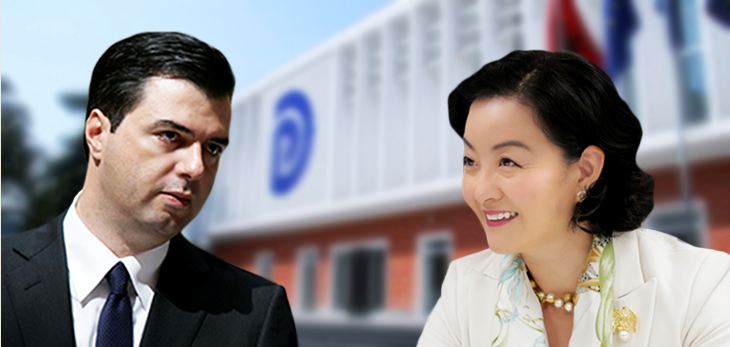 Yuri Kim në konflik me Luli Bashën: SPAK po jep rezultate duke përdorur Ligjin Anti-Mafia! Luli: Kur të bëhem kryeministër unë, do bëj Ligjin Anti-Mafia Yuri Kim në konflik me Luli Bashën: SPAK po jep rezultate duke përdorur Ligjin Anti-Mafia! Luli: Kur të bëhem kryeministër unë, do bëj Ligjin Anti-Mafia