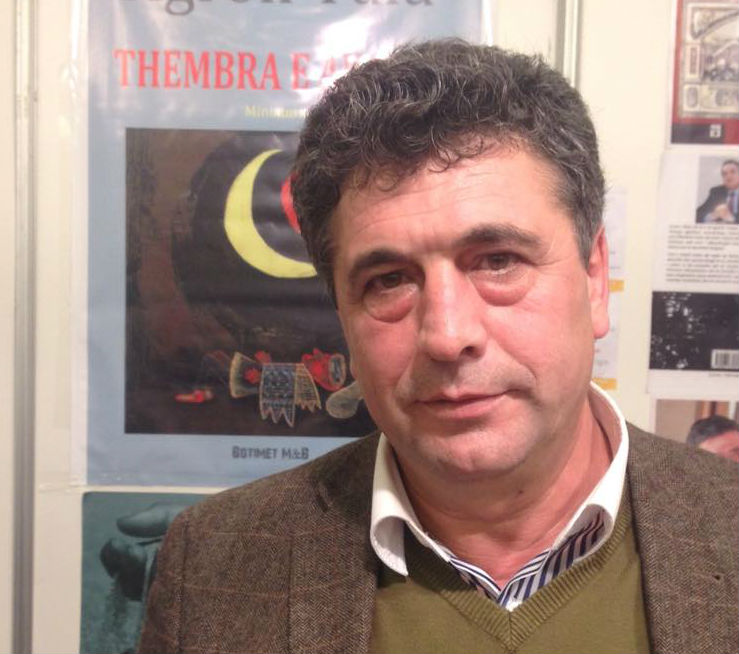 “Hajdutë të gjithë Shqipërisë, rrëmbeni pushkët”: Agron Tufa po ju thërret “Hajdutë të gjithë Shqipërisë, rrëmbeni pushkët”: Agron Tufa po ju thërret