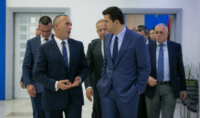 Ramush Haradinaj: O bëhem unë president, ose vendi shkon në zgjedhje Ramush Haradinaj: O bëhem unë president, ose vendi shkon në zgjedhje