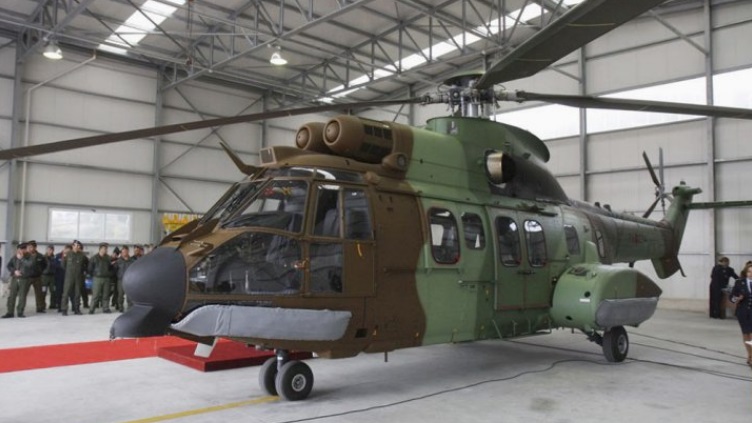 Dy pacientë italianë me Covid: Transportohen me avionë ushtarakë nga Shqipëria drejt Italisë Dy pacientë italianë me Covid: Transportohen me avionë ushtarakë nga Shqipëria drejt Italisë