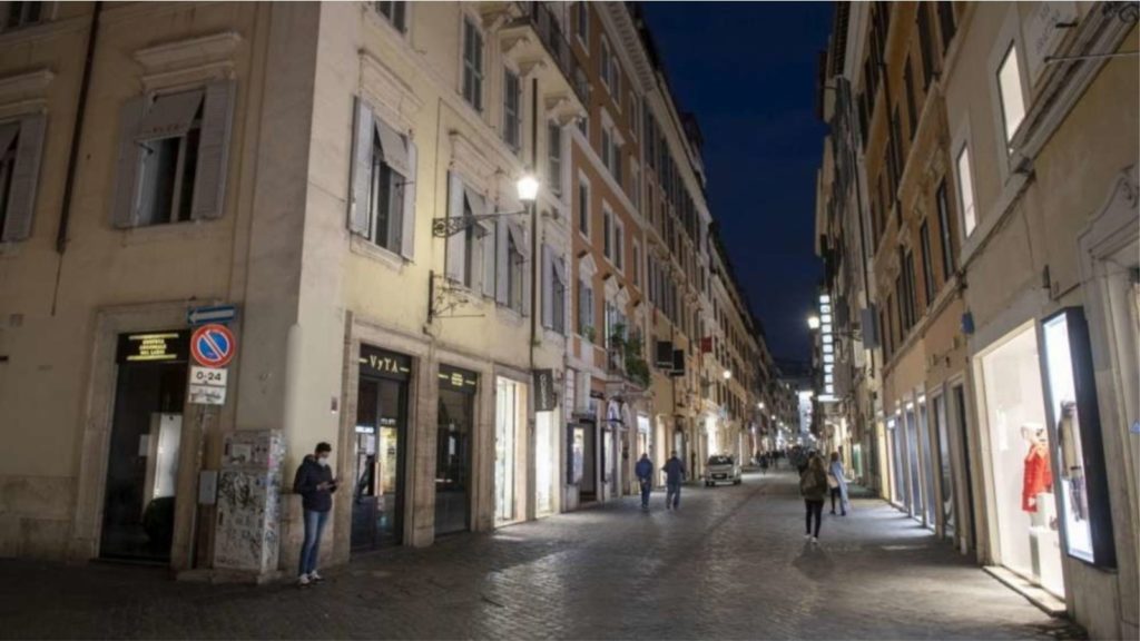 COVID-19, ulje shifrash në Itali: Vaksinat e para mbërrijnë më 27 dhjetor