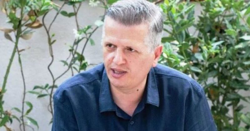 Kompozitori i njohur, Shpëtim Saraçi rrëqeth me mesazhin: Na shkatërrove këtë fillim viti! Nuk gjej fjalë të shkruaj e duart më dridhen fort… Kompozitori i njohur, Shpëtim Saraçi rrëqeth me mesazhin: Na shkatërrove këtë fillim viti! Nuk gjej fjalë të shkruaj e duart më dridhen fort…