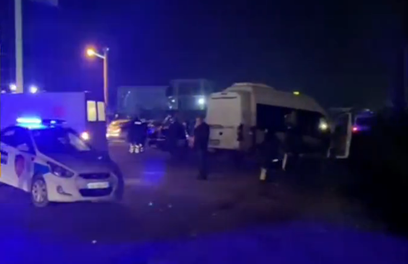 Humb jetën një nga 7 të plagosurit në aksidentin e Elbasanit Humb jetën një nga 7 të plagosurit në aksidentin e Elbasanit